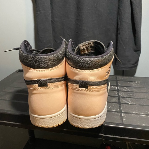 Jordan 1 high Crimson Tint - Picture 4 of 5